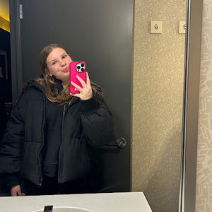 Meet your Posher, Abby